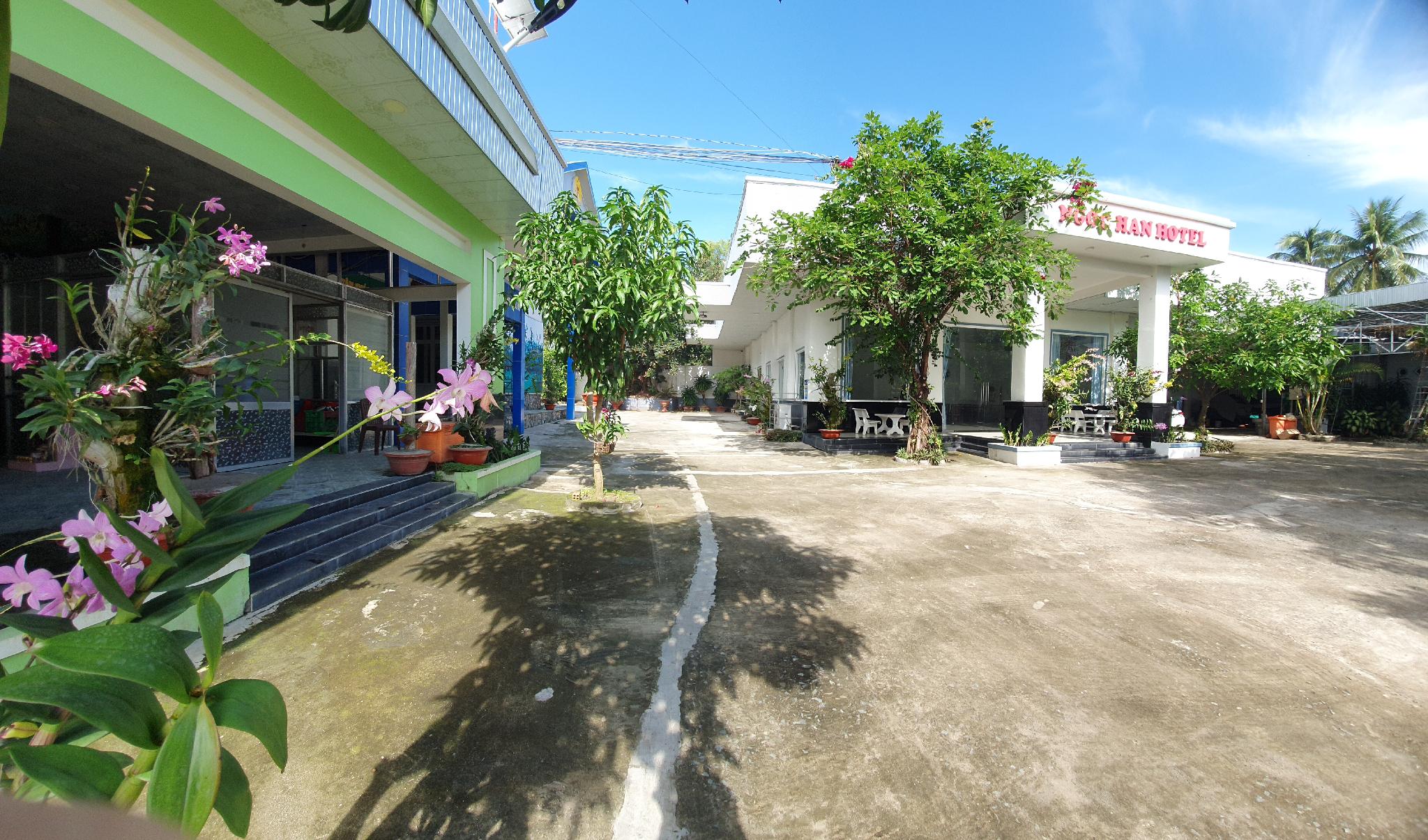 Ngoại cảnh khách sạn