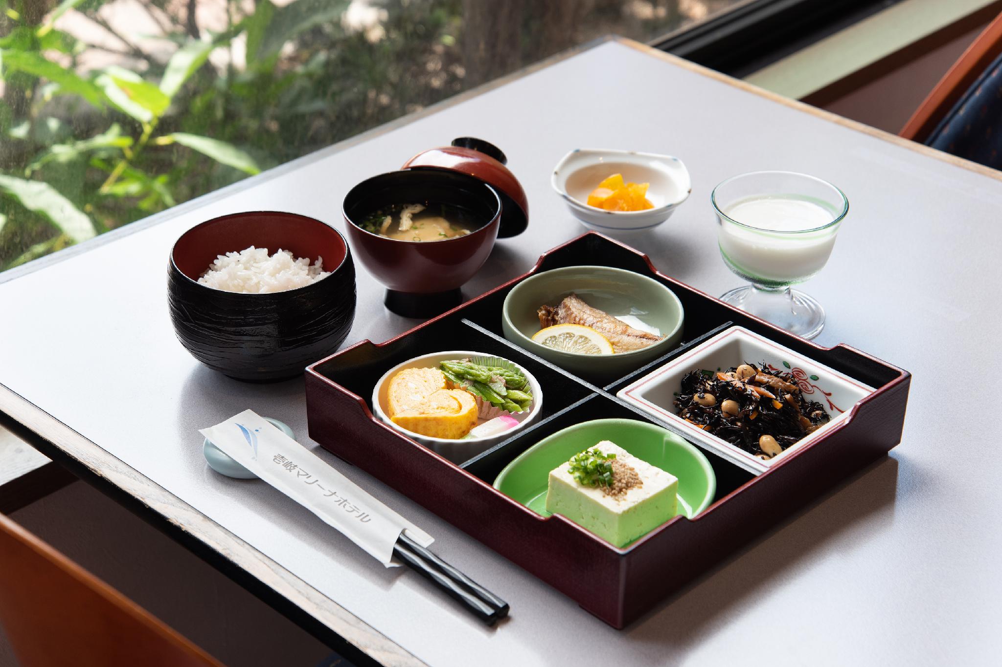 Đồ ăn và thức uống