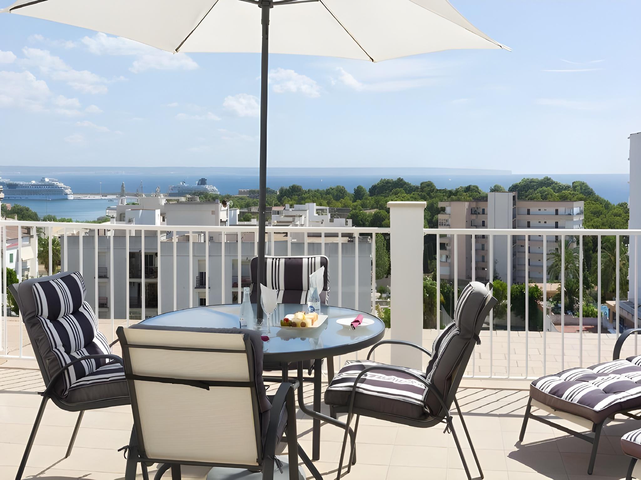 Ban công/sân hiên