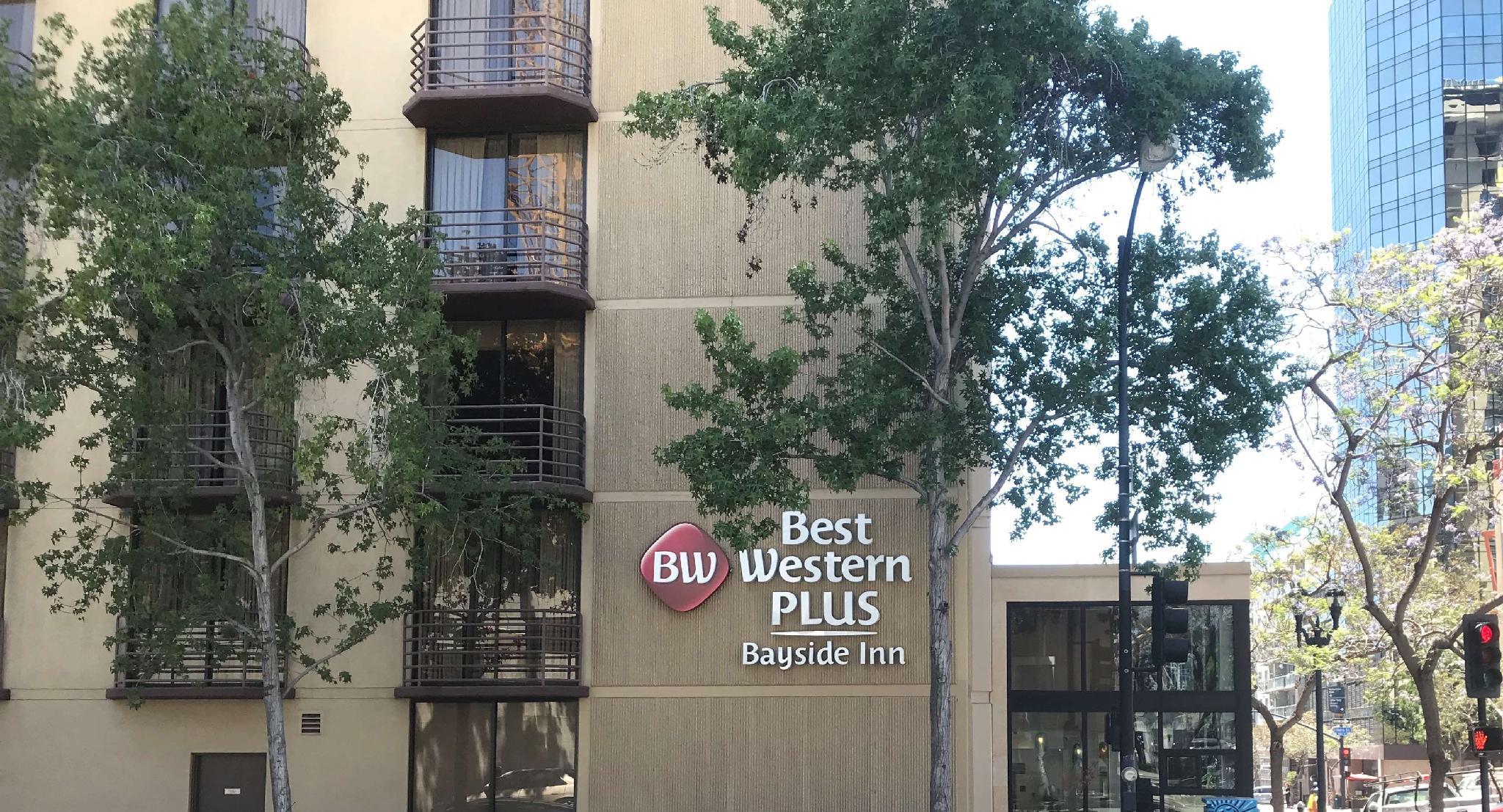 Ngoại cảnh khách sạn