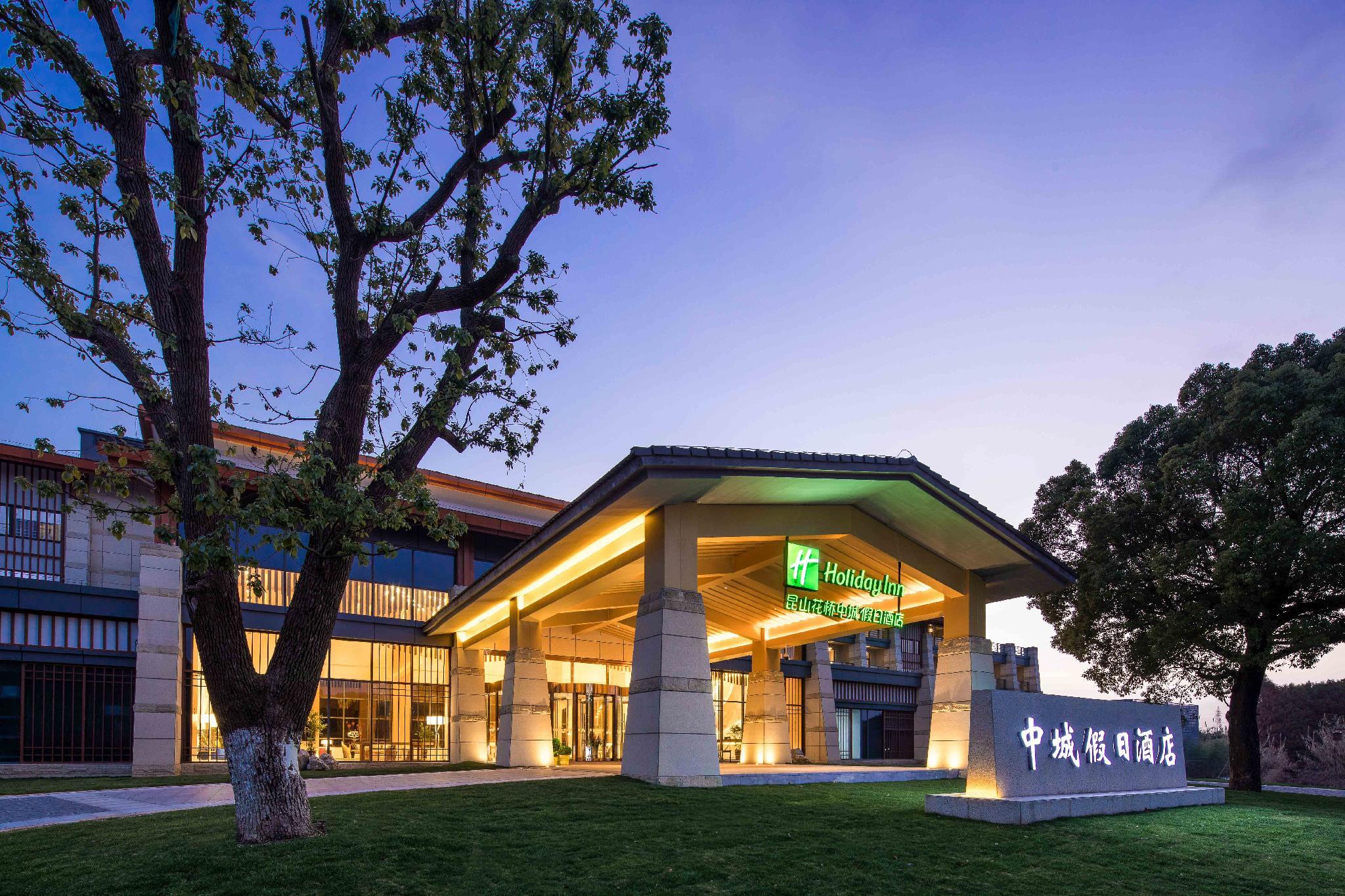 Ngoại cảnh khách sạn