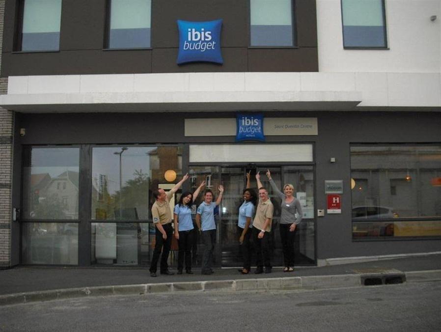 Ngoại cảnh khách sạn