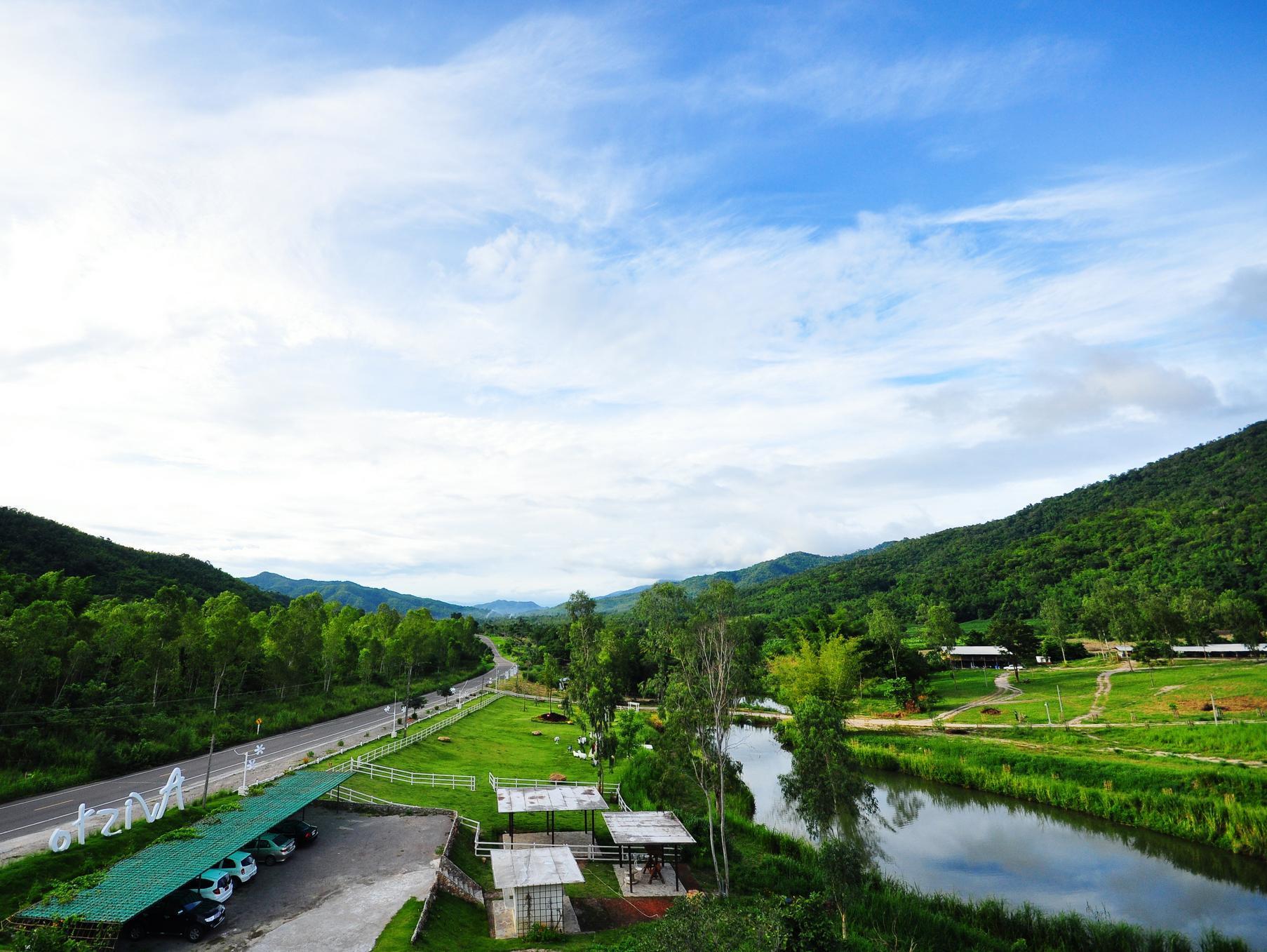 Ngoại cảnh khách sạn