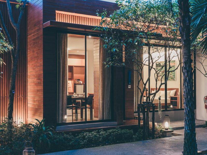 Ngoại cảnh khách sạn