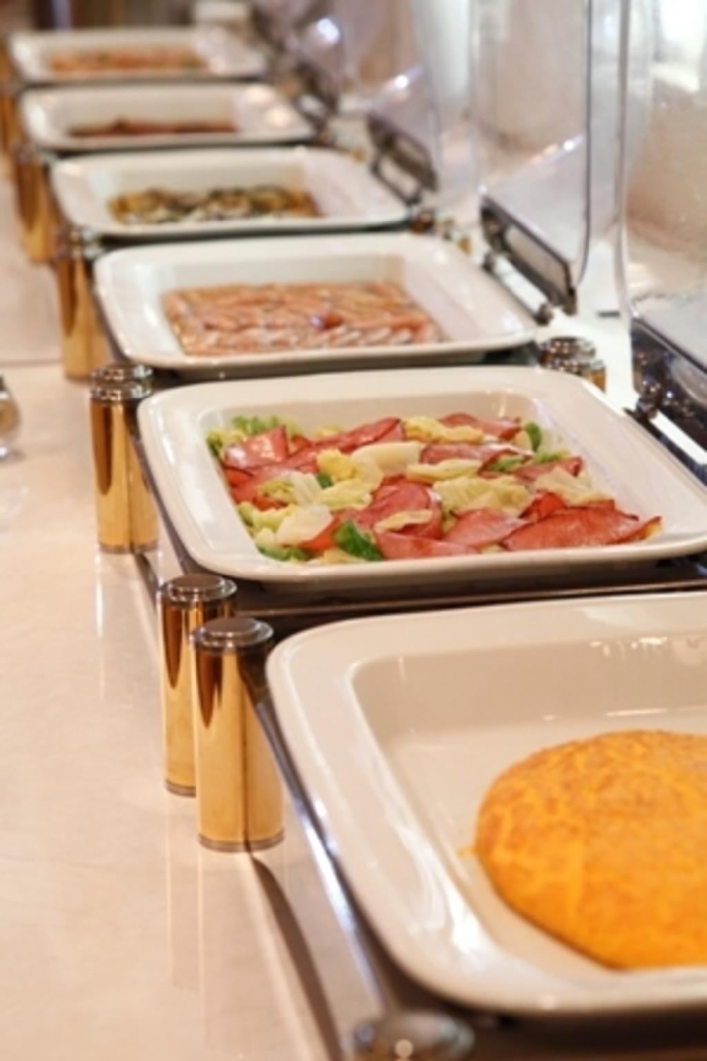 Đồ ăn và thức uống