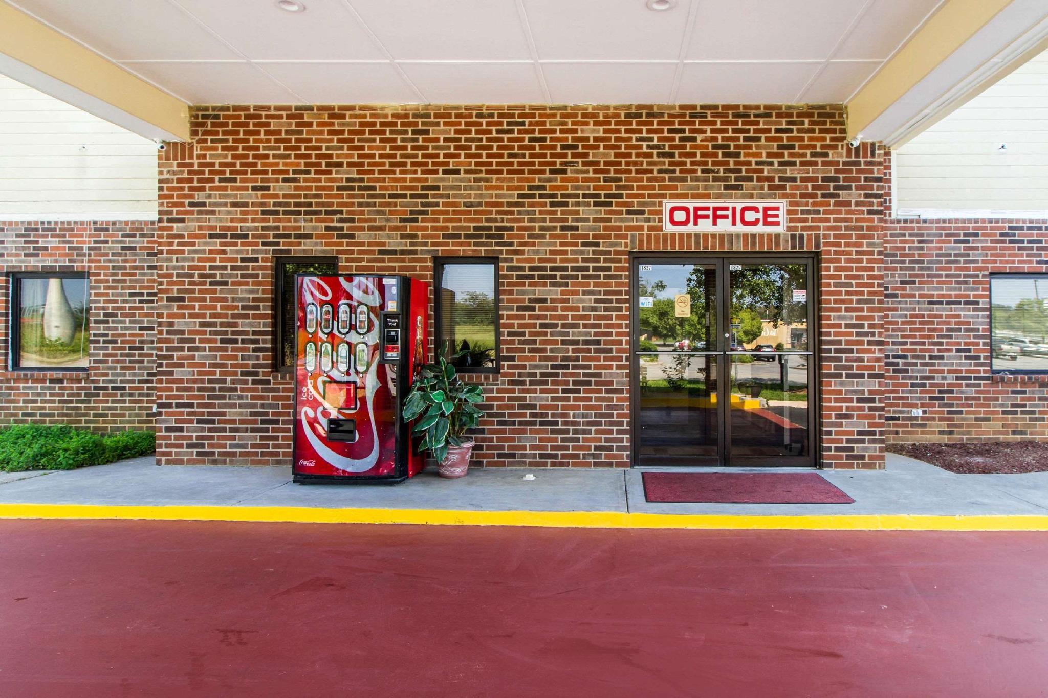 Ngoại cảnh khách sạn