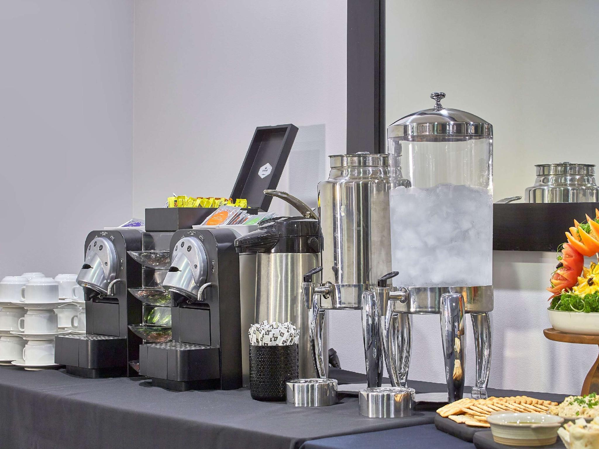 Trung tâm hội nghị