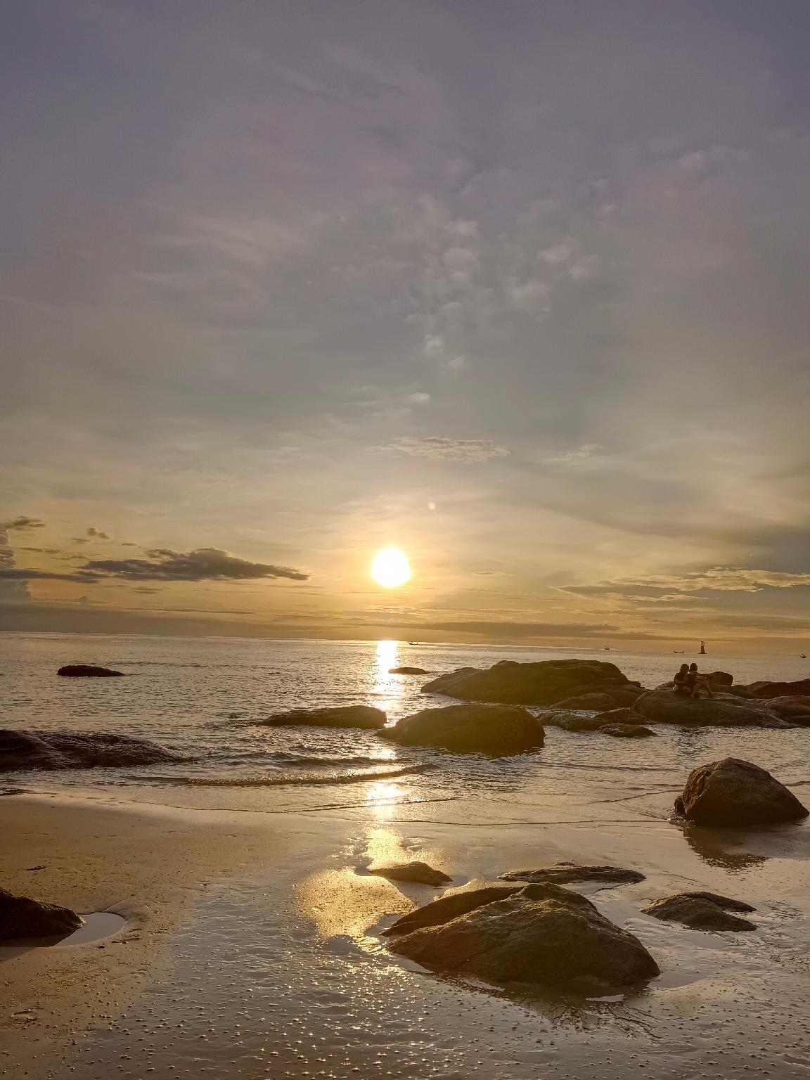 Nơi tham quan gần đây