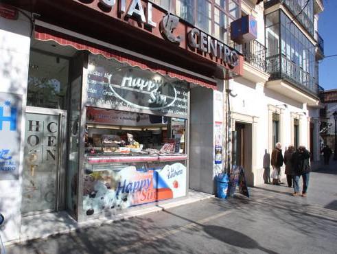 Khu vực xung quanh