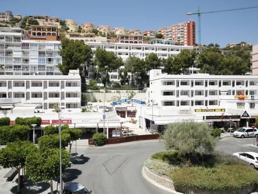 Ngoại cảnh khách sạn