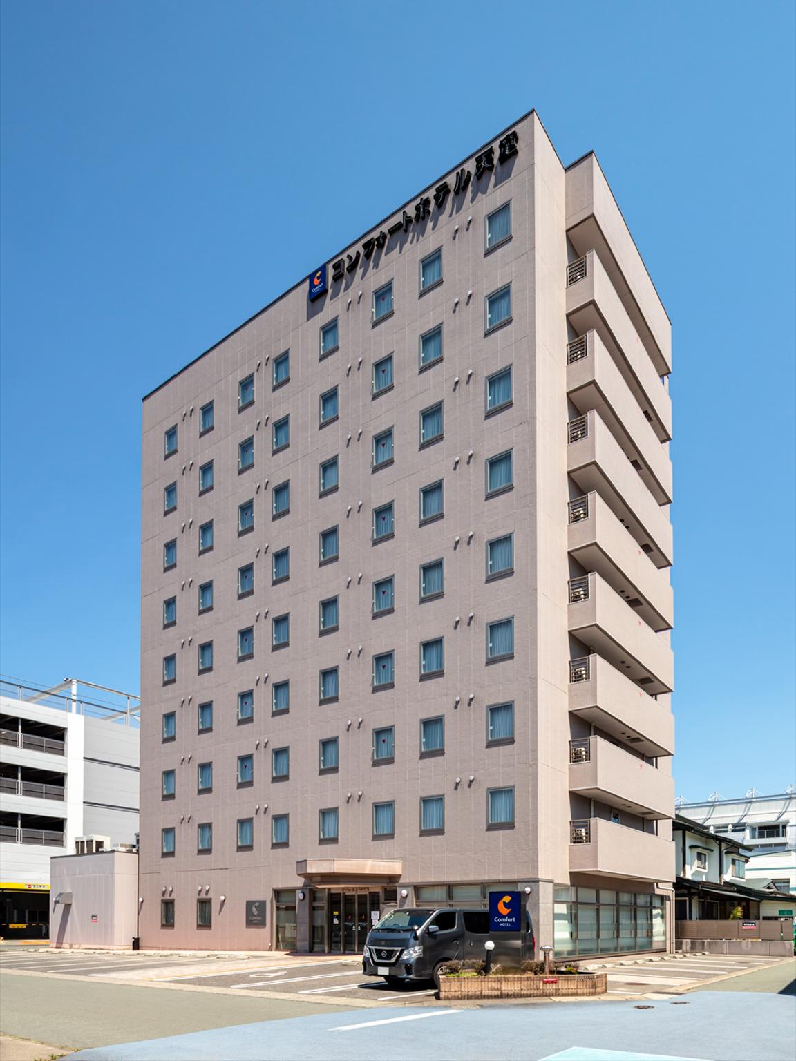 Ngoại cảnh khách sạn