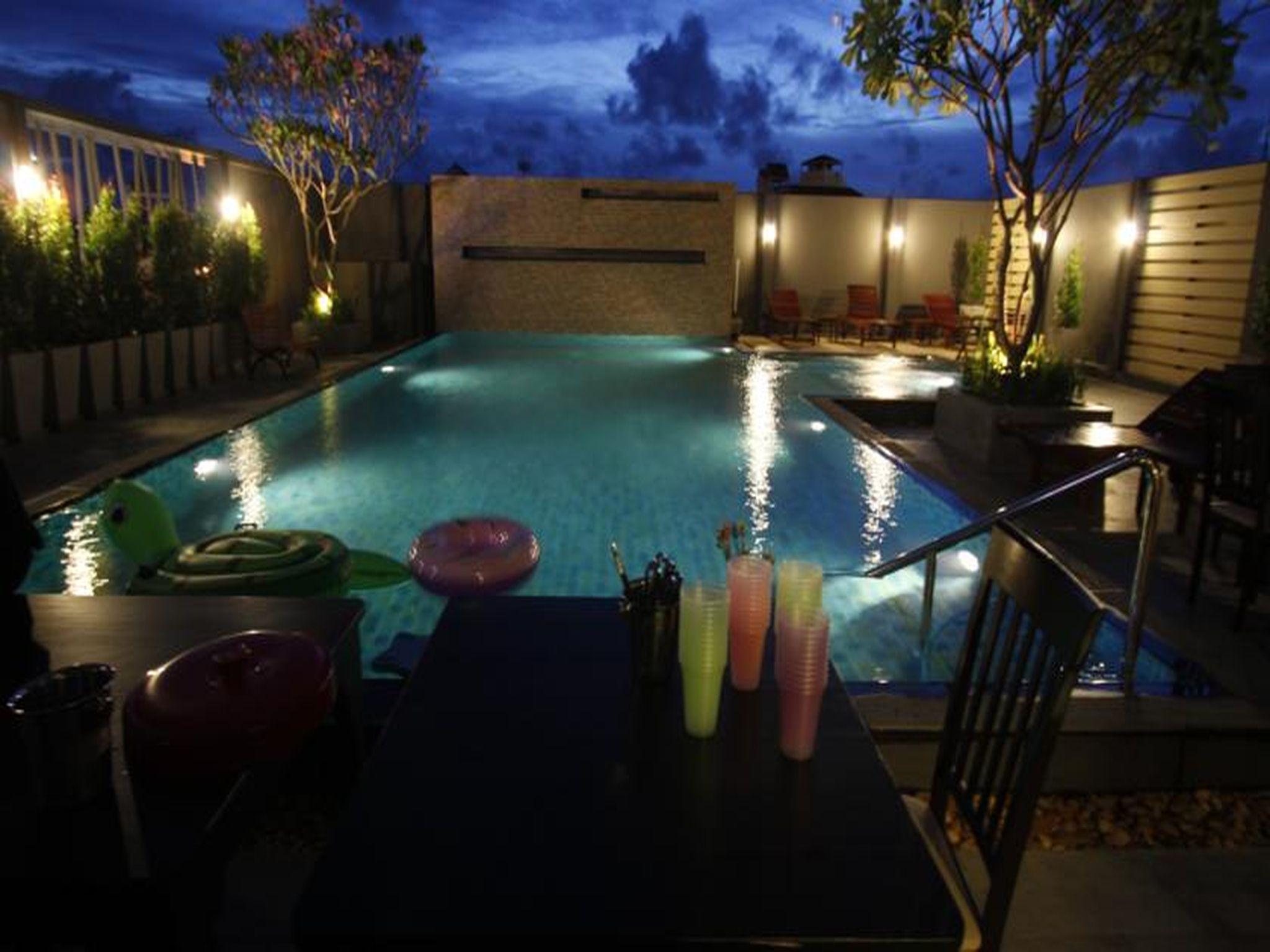 Ngoại cảnh khách sạn