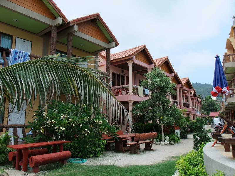 Ngoại cảnh khách sạn