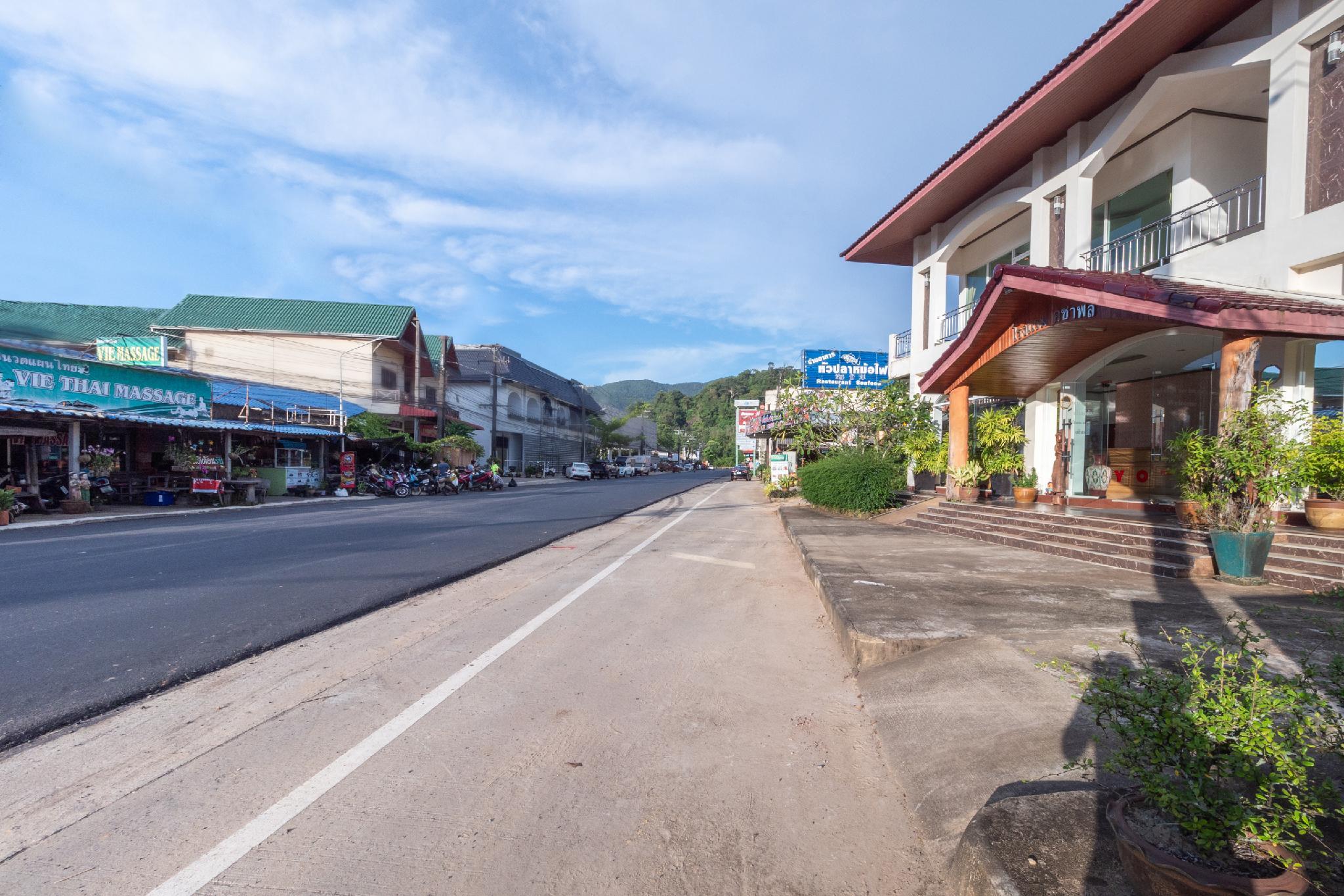 Ngoại cảnh khách sạn