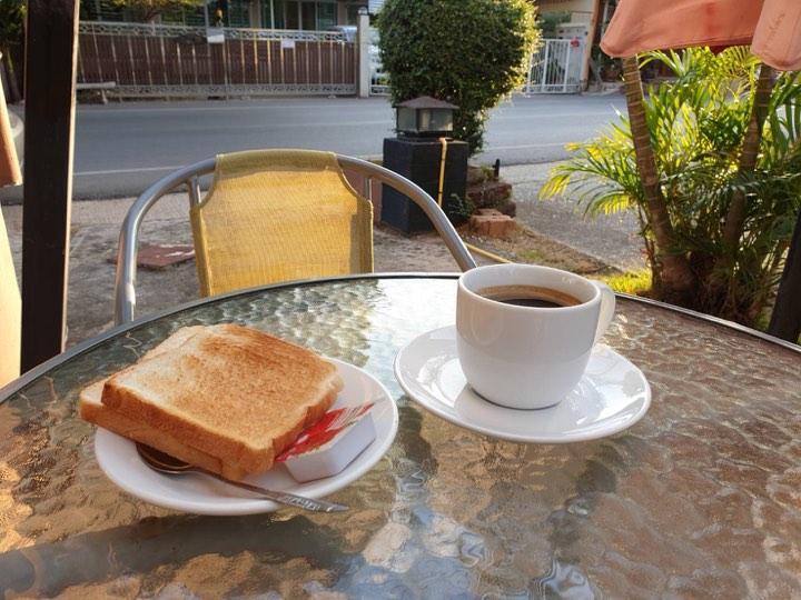 Đồ ăn và thức uống