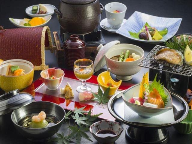 Đồ ăn và thức uống