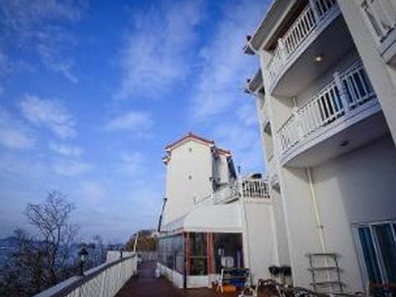 Ngoại cảnh khách sạn