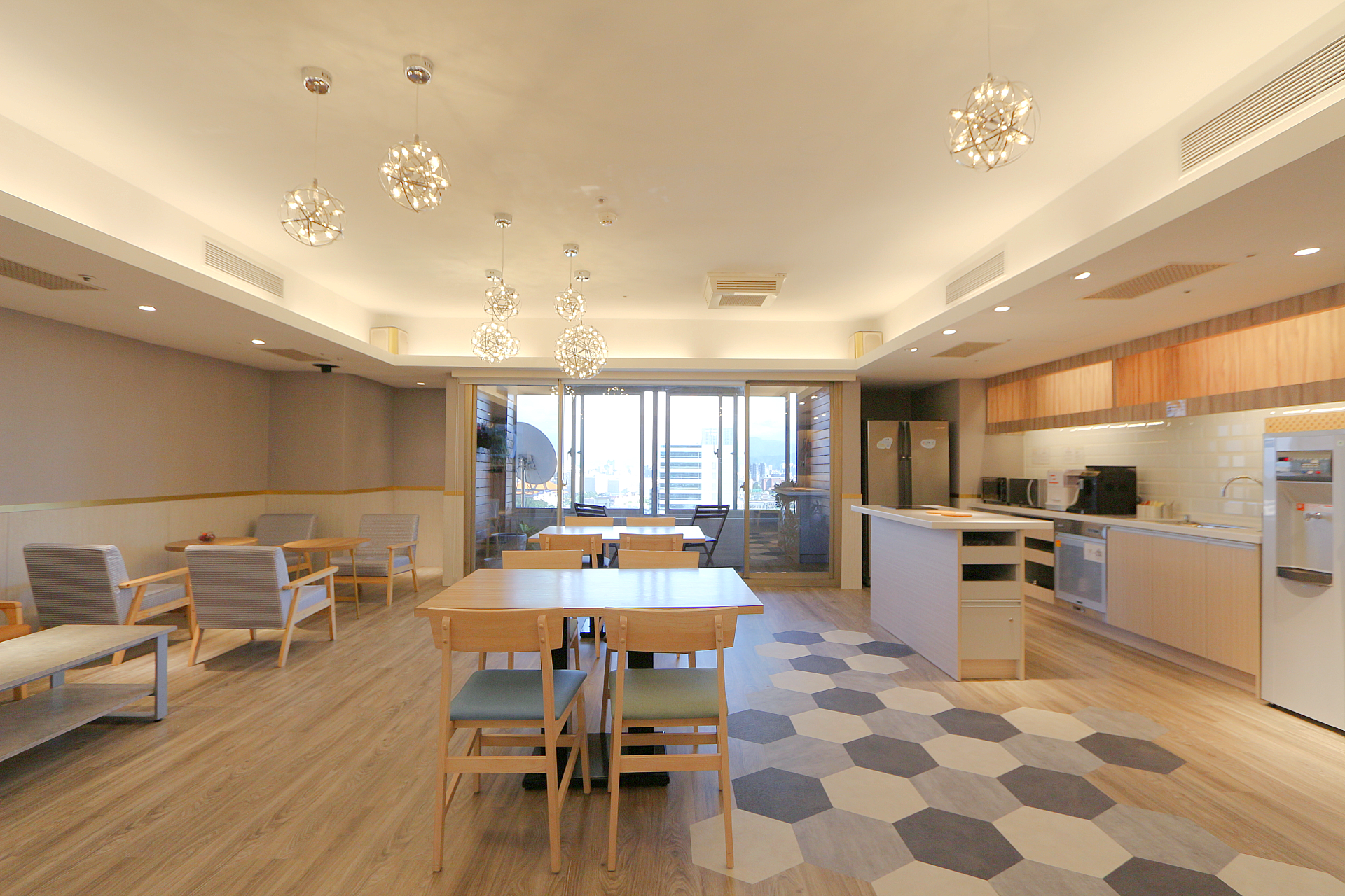 Tiện nghi giải trí