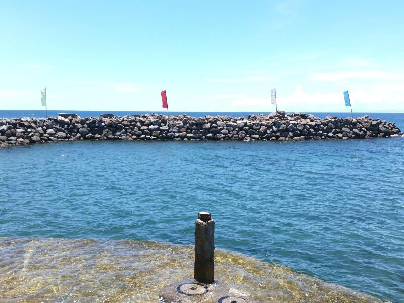 Khu vực xung quanh