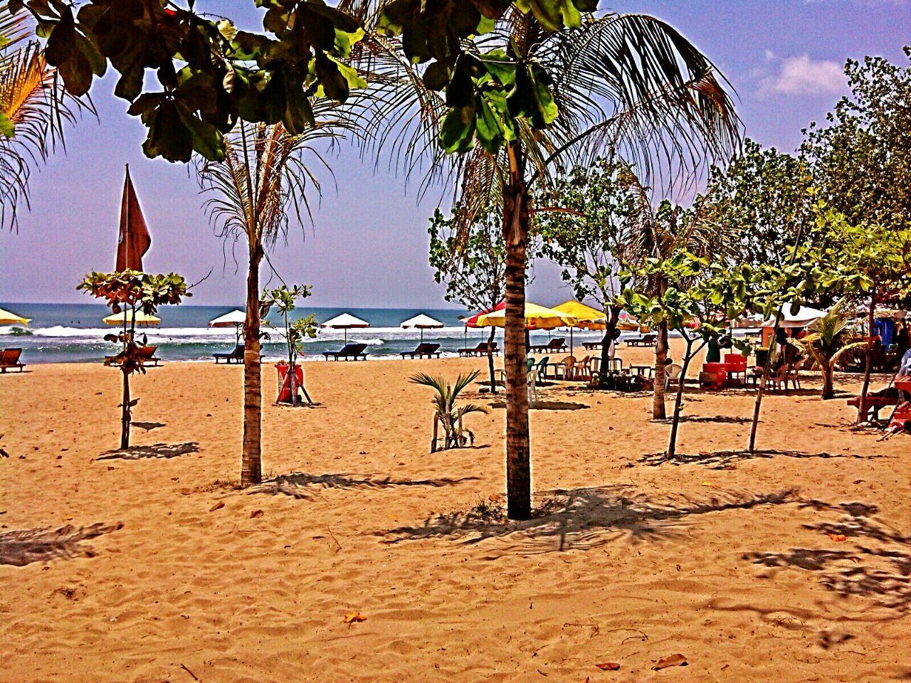 Nơi tham quan gần đây