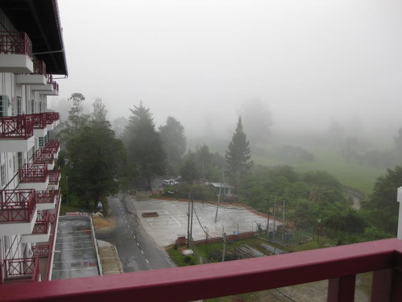 Khu vực xung quanh