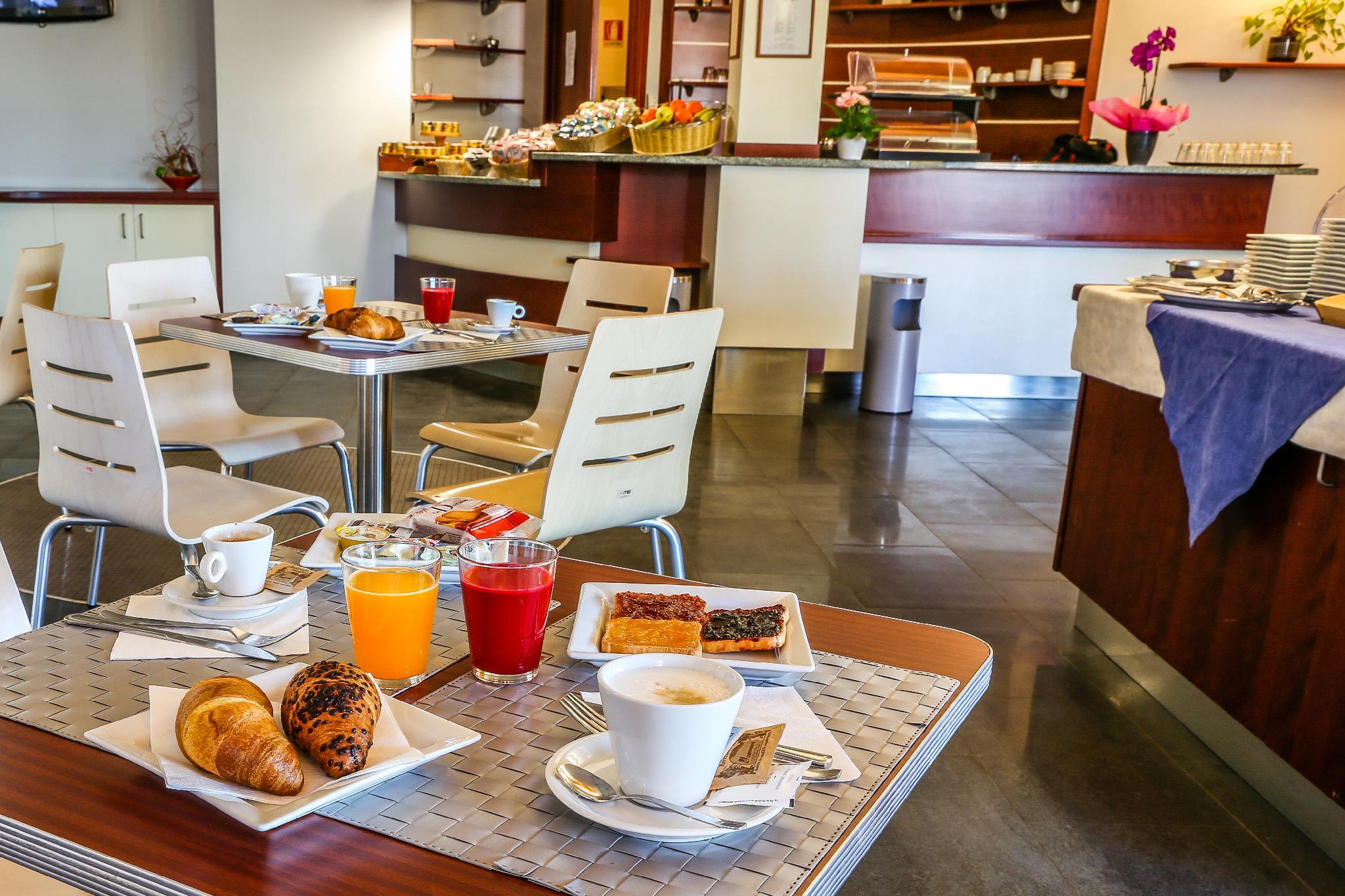 Đồ ăn và thức uống