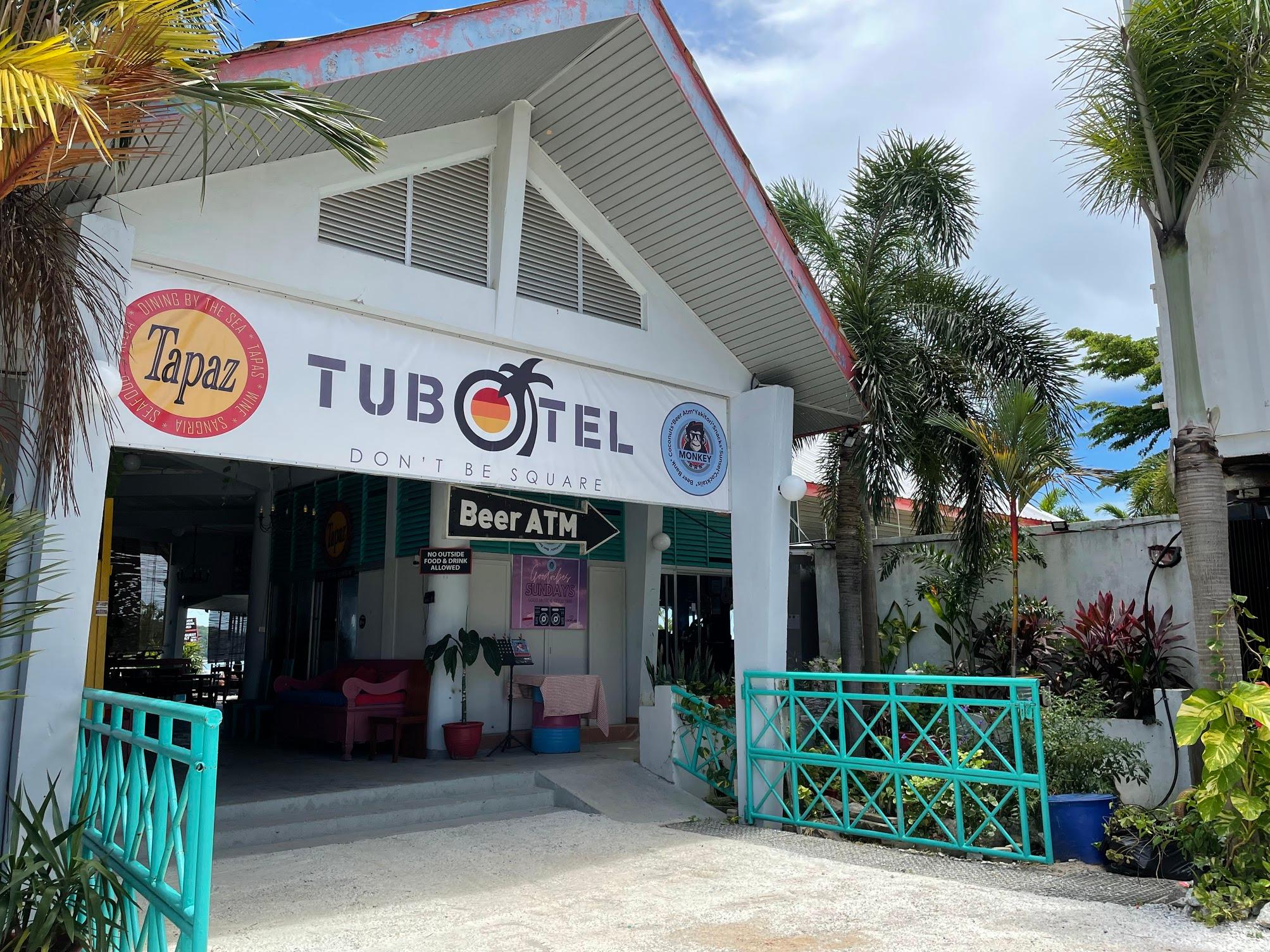 Ngoại cảnh khách sạn