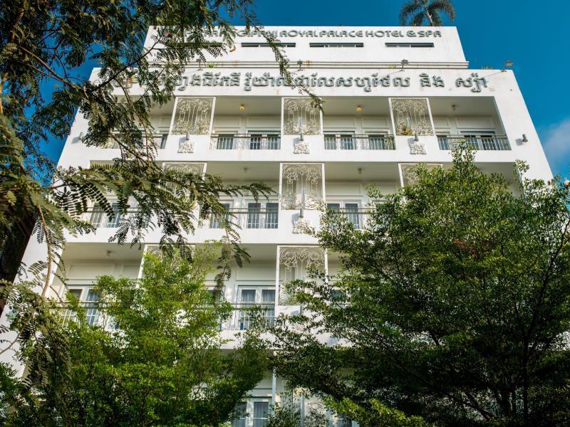 Ngoại cảnh khách sạn