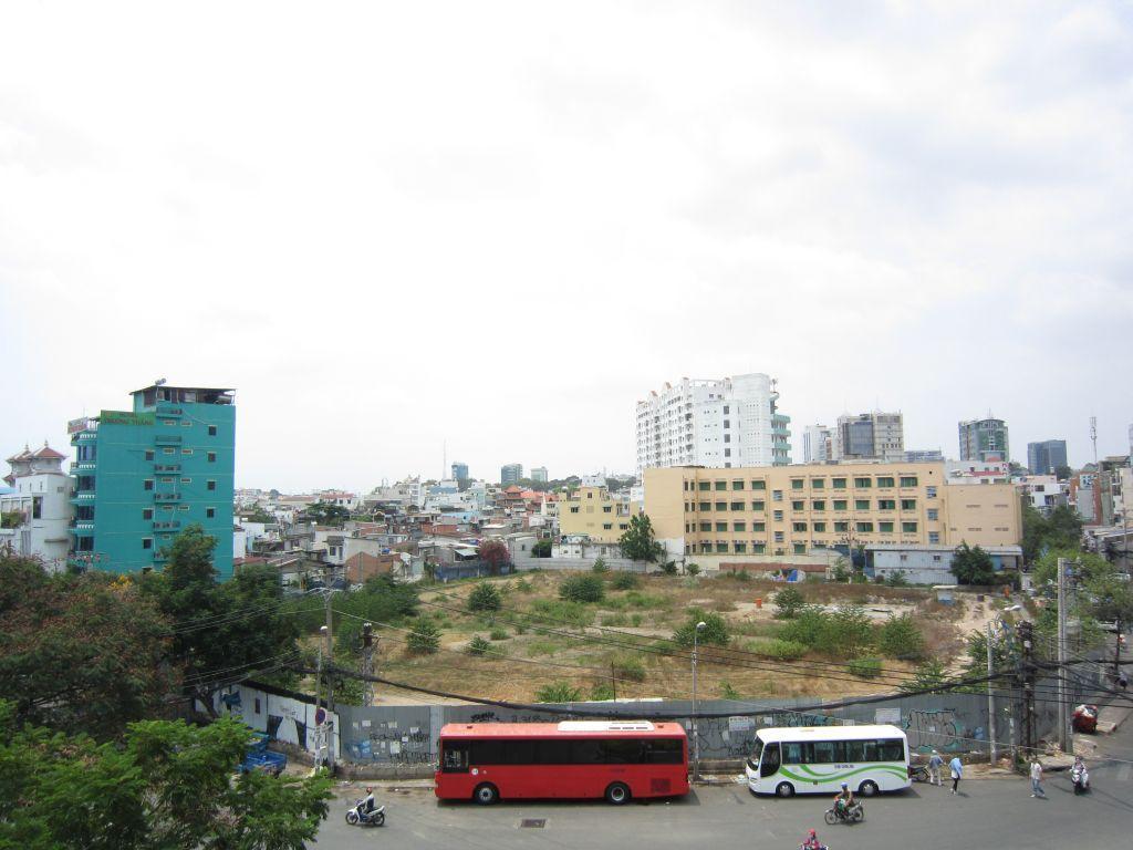 Khu vực xung quanh