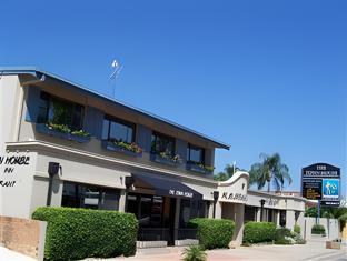 Ngoại cảnh khách sạn