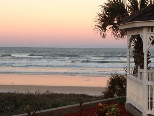 Khu vực xung quanh