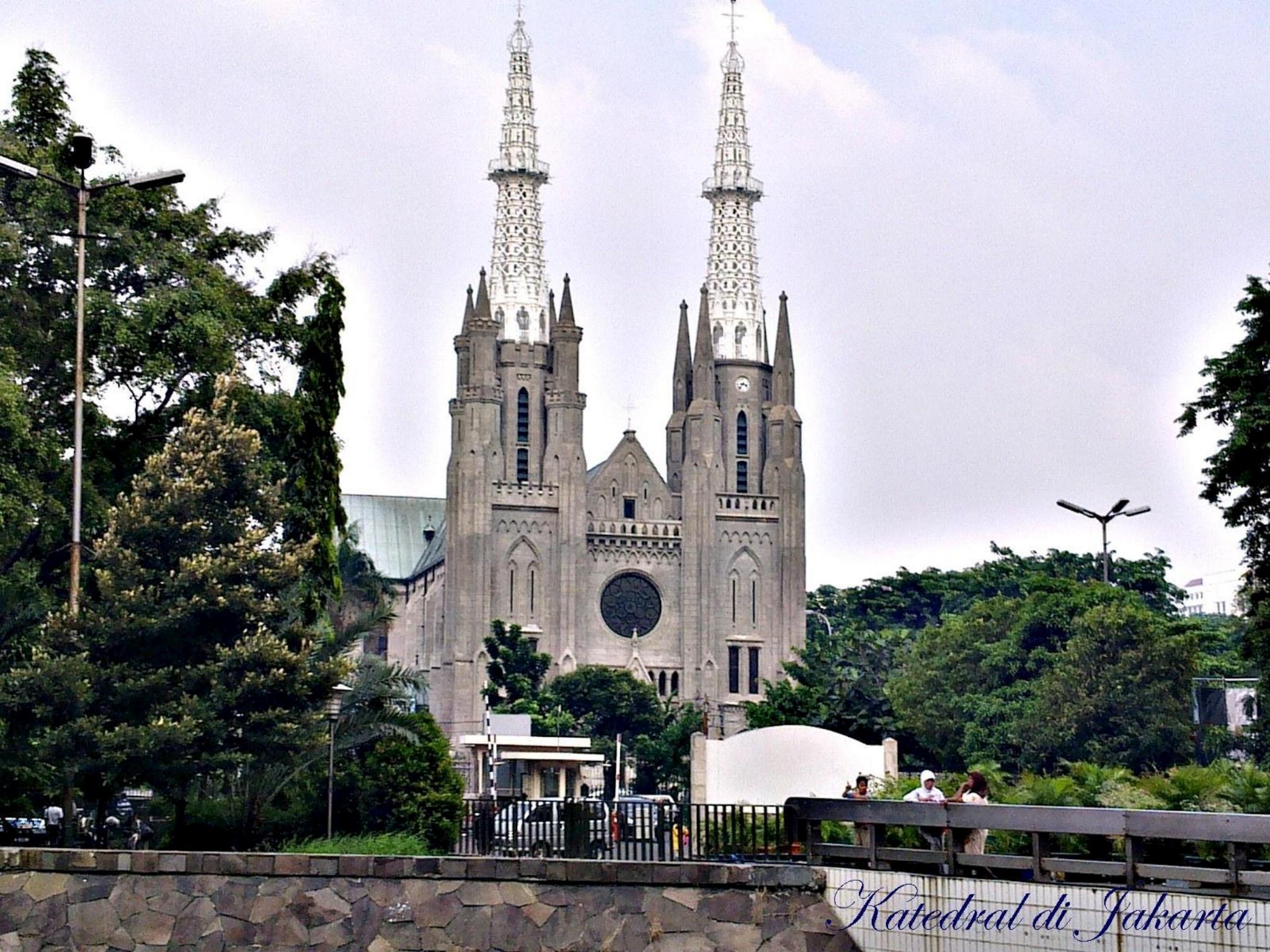 Nơi tham quan gần đây