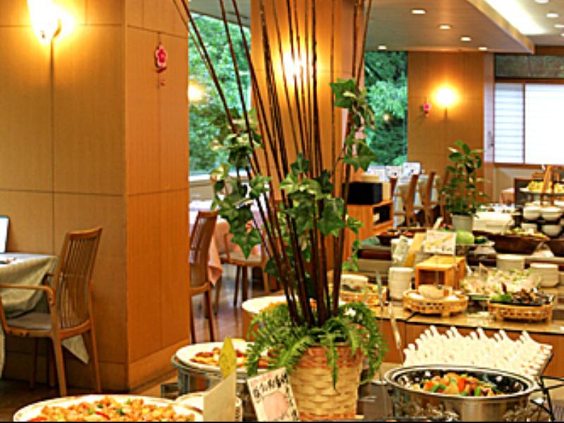 Đồ ăn và thức uống