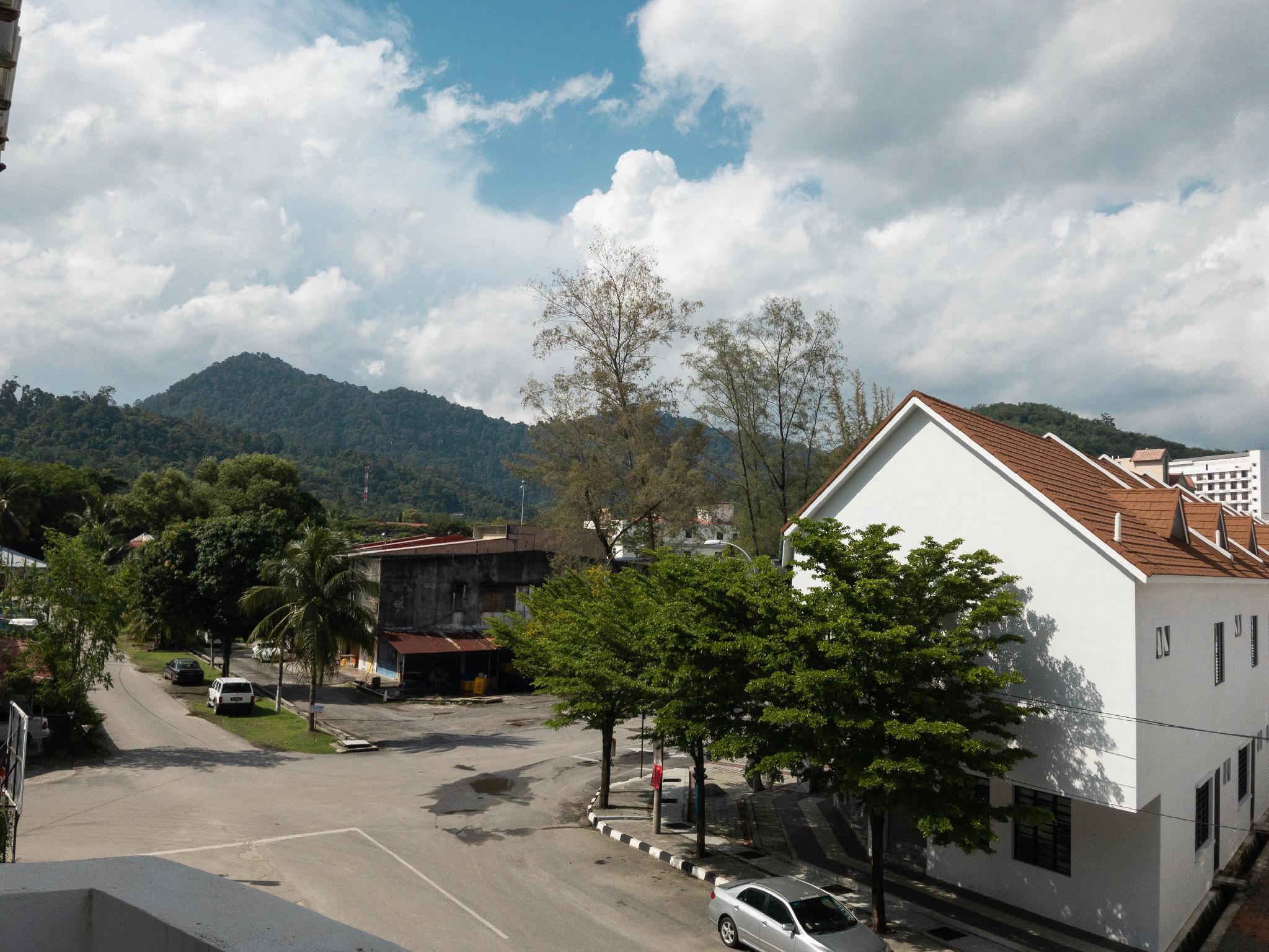 Khu vực xung quanh