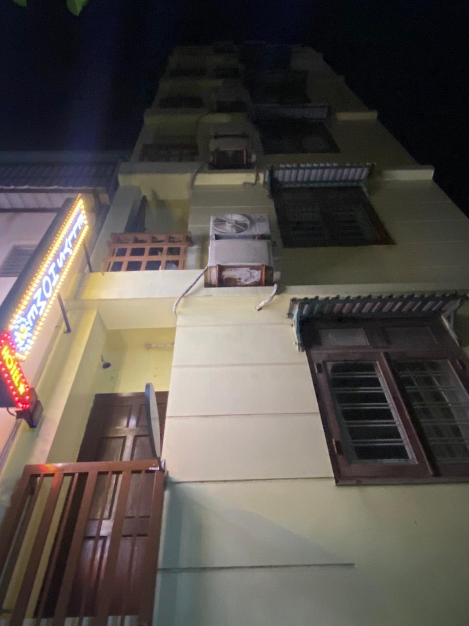 Ngoại cảnh khách sạn