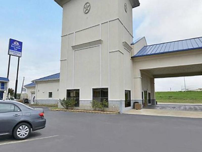 Ngoại cảnh khách sạn