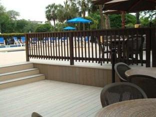 Khu vực xung quanh