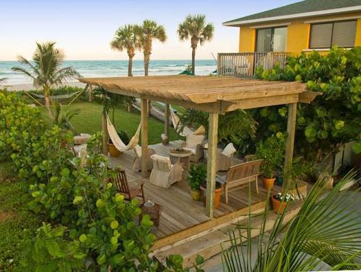 Ngoại cảnh khách sạn