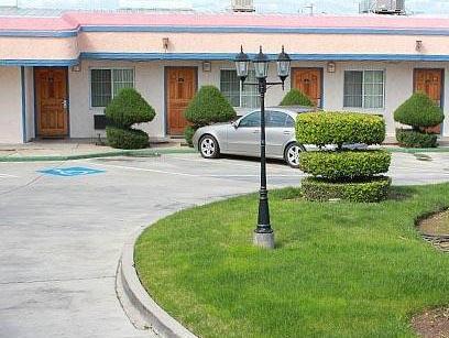 Ngoại cảnh khách sạn