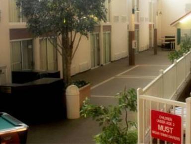 Ngoại cảnh khách sạn