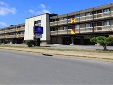 Ngoại cảnh khách sạn