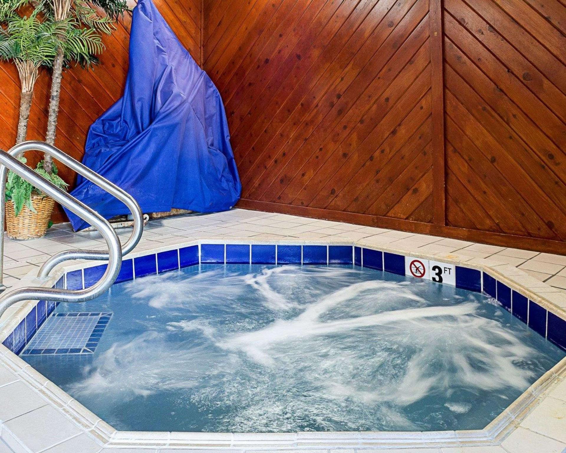 Bồn tắm nước nóng