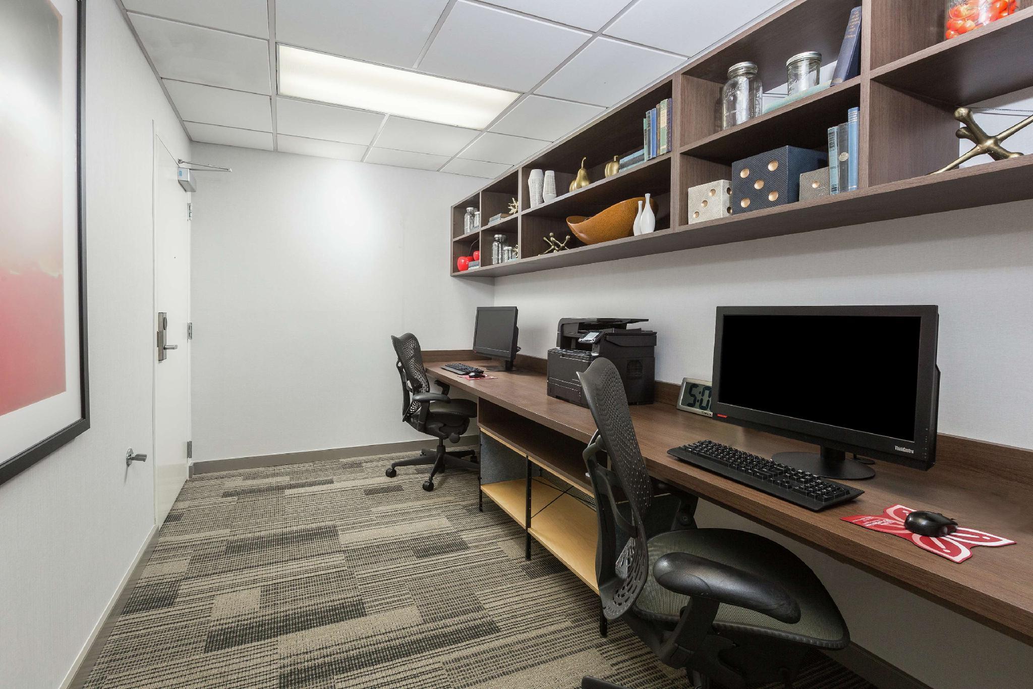 Trung tâm hội nghị