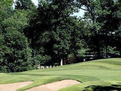 Khu vực xung quanh