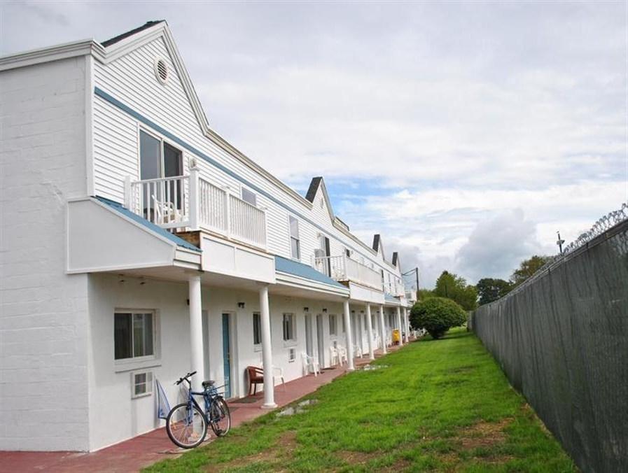 Ngoại cảnh khách sạn