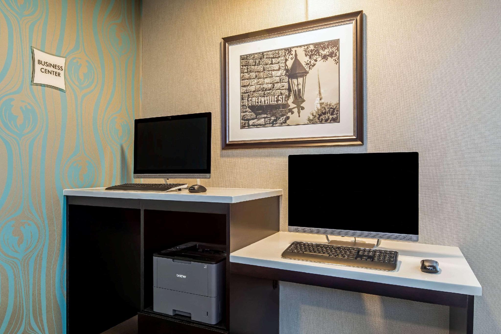 Trung tâm hội nghị