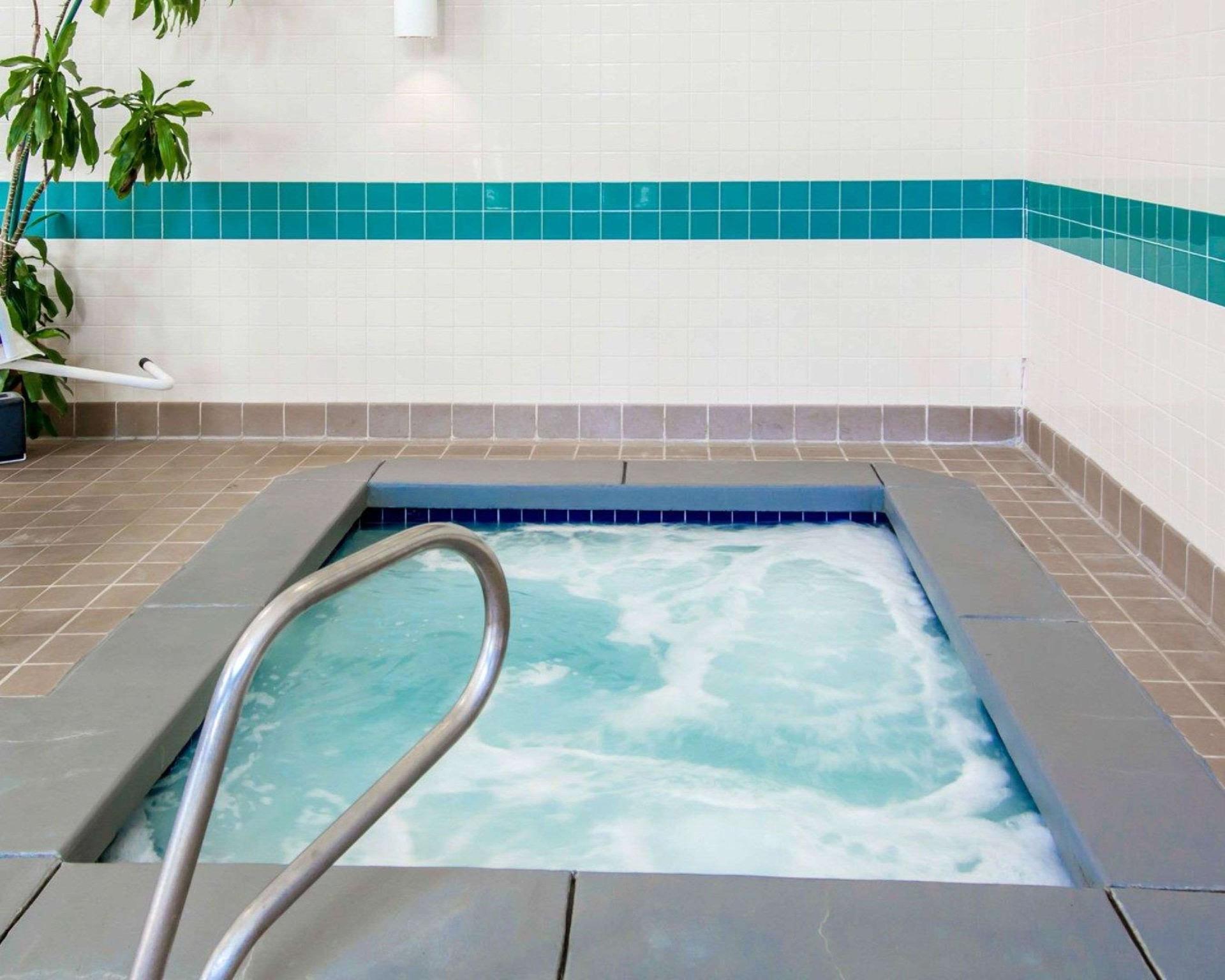 Bồn tắm nước nóng