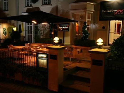 Ngoại cảnh khách sạn