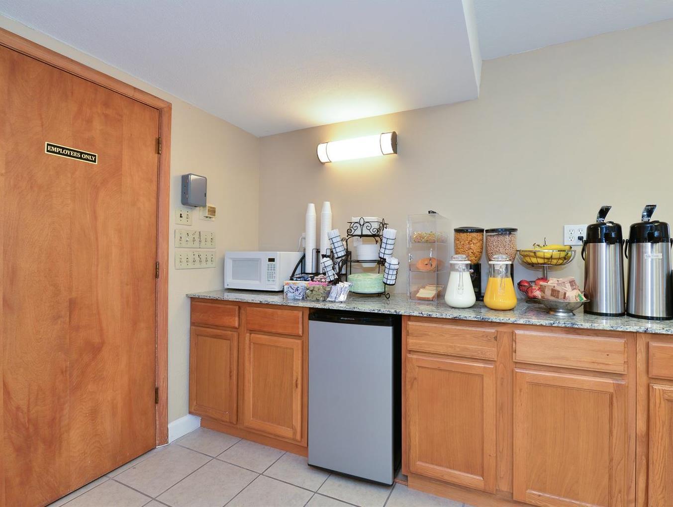 Đồ ăn và thức uống