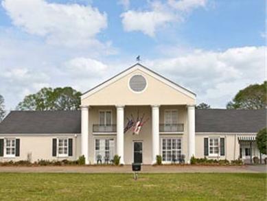 Ngoại cảnh khách sạn